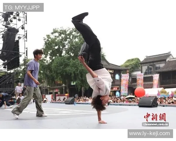 南京街舞队在攀岩联赛中的实力展现与精彩表现分析 南京街舞队在攀岩联赛中的实力展现与精彩表现分析