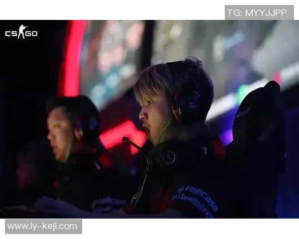 聚焦CSGORNG的力量与团队合作的深度解析与探讨 聚焦CSGORNG的力量与团队合作的深度解析与探讨