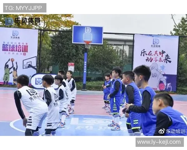 上海篮球队灵活性创新高引领全国篮球新风潮