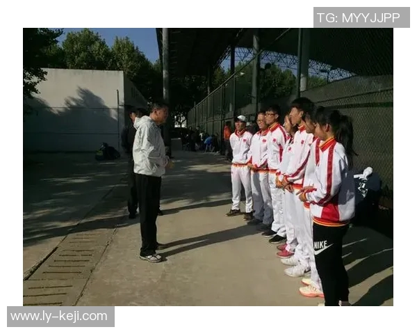 北京网球队技术分析与提升策略的深度探讨与展望 北京网球队技术分析与提升策略的深度探讨与展望
