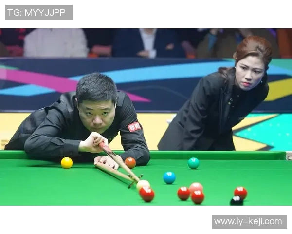 丁俊晖与墨菲斯洛克巅峰对决精彩回顾与赛后分析 丁俊晖与墨菲斯洛克巅峰对决精彩回顾与赛后分析