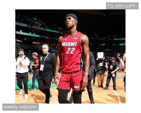 吉米巴特勒的篮球传奇之路与他不屈的奋斗精神