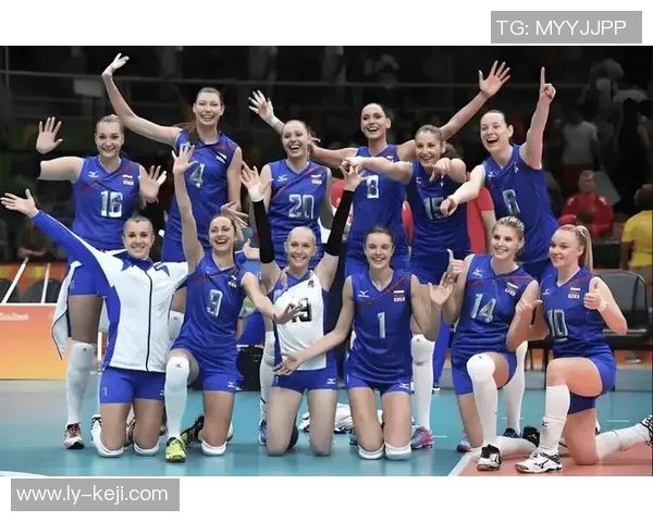 激战在即俄罗斯女排对决荷兰队争夺世界排球锦标赛荣耀