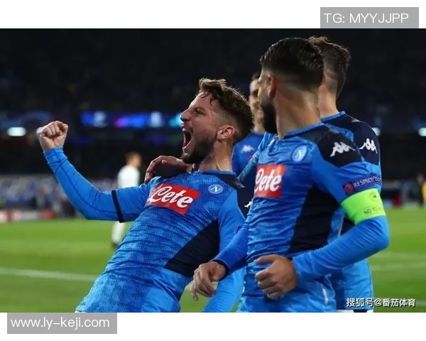 温哥华白帽与休斯的对决分析及赛季前景展望