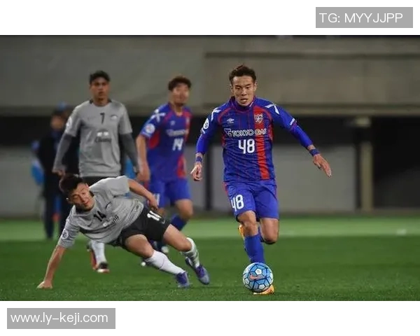 磬田喜悦迎战横滨水手力争主场胜利展现球队风采