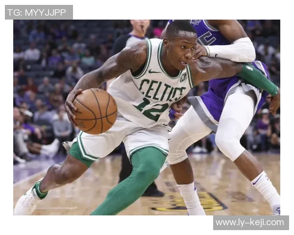 特里罗齐尔的篮球之路与成长故事探秘