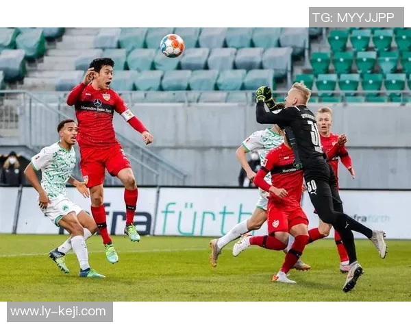 科隆主场迎战特雷斯登期待精彩对决与激烈竞争