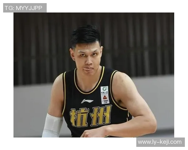 许钟豪的成长之路：从青涩少年到职场精英的蜕变与奋斗