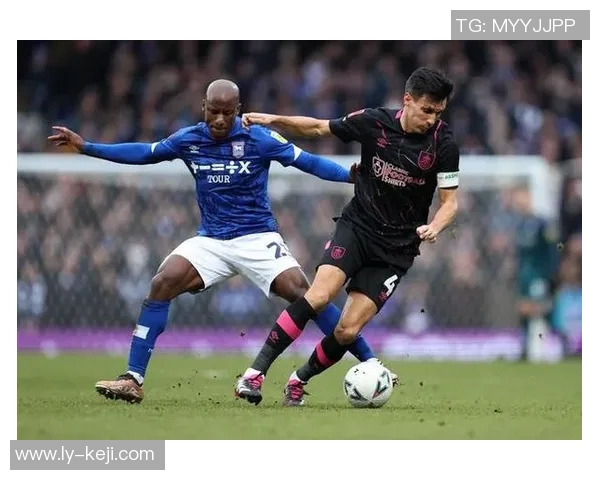 西布罗姆维奇主场迎战伊普斯全力争胜展现实力与决心