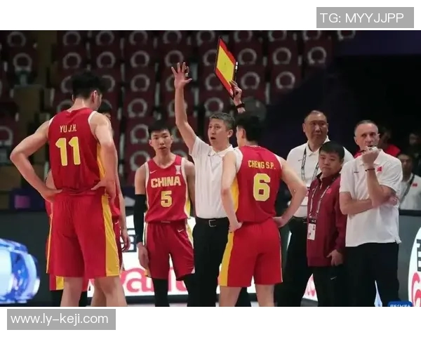 韩国男篮与日本男篮激战正酣谁能在亚洲赛场上笑到最后