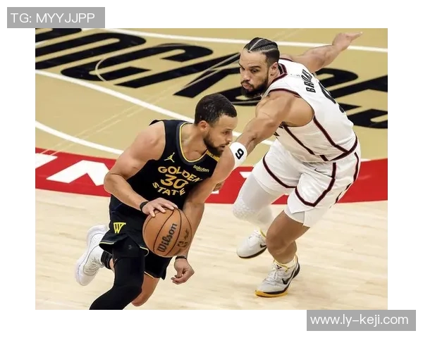 2016年NBA季后赛勇士与火箭的精彩对决回顾与分析