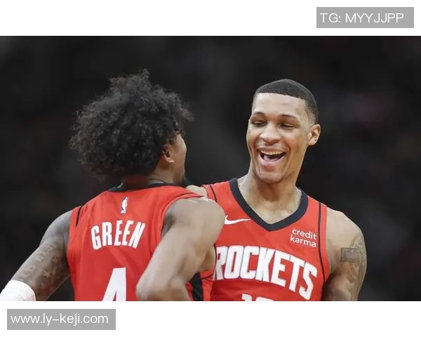 2020年火箭队与雷霆队全场精彩对决回顾与分析