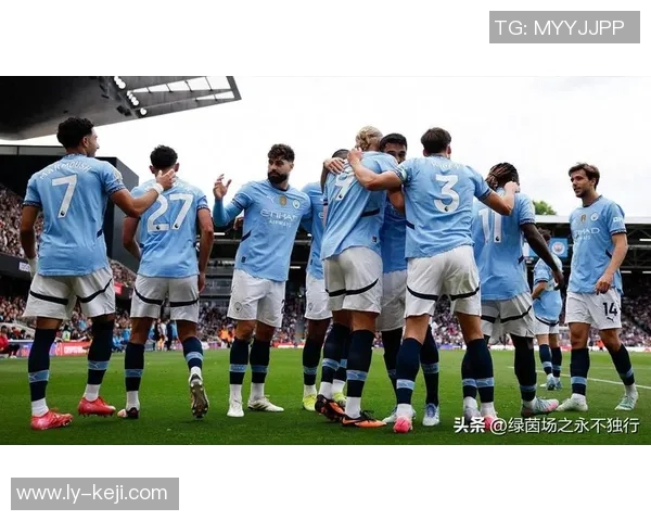 曼彻斯特城与里昂激战成和比分揭晓精彩瞬间回顾