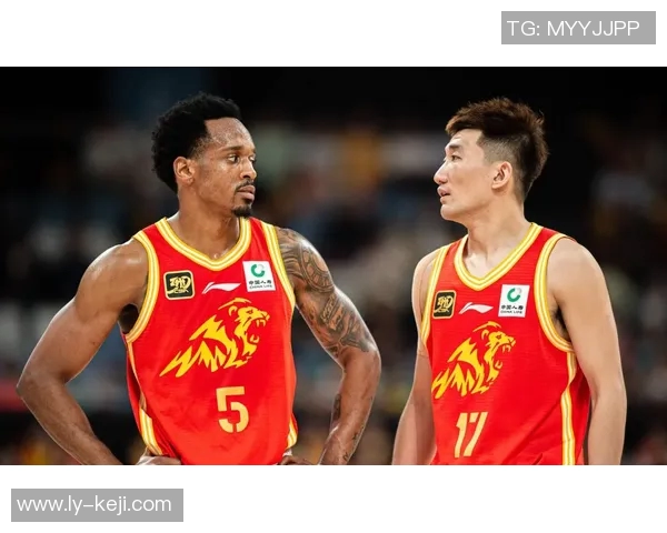 辽宁对阵广厦精彩对决央视录像回放分析与精彩瞬间回顾 辽宁对阵广厦精彩对决央视录像回放分析与精彩瞬间回顾