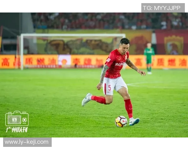 广州恒大与重庆精彩对决全场录像回放及精彩瞬间分析