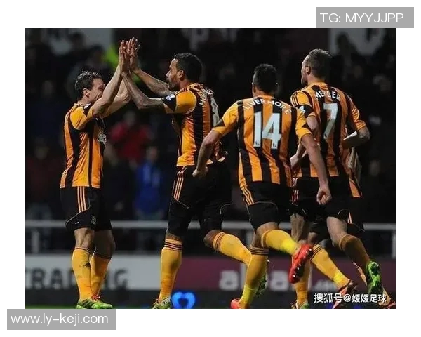 布莱克浦与卢顿比赛因天气原因延期球迷期待新赛程安排