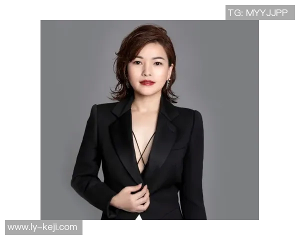 王静专访:从新手到职业选手的DOTA2成长之路与心路历程回顾