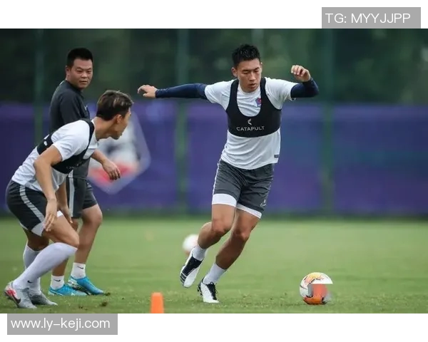 瓜比拉与奥罗拉的巅峰对决谁能笑到最后精彩赛事前瞻与分析 瓜比拉与奥罗拉的巅峰对决谁能笑到最后精彩赛事前瞻与分析