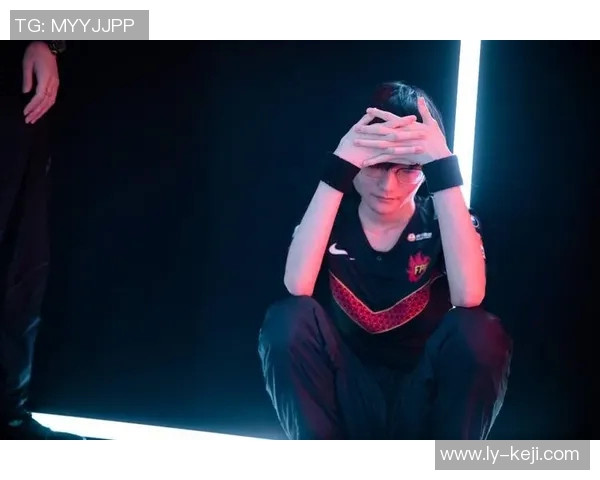 精英赛回顾：FPX选手个人能力的精彩展现与分析MBA