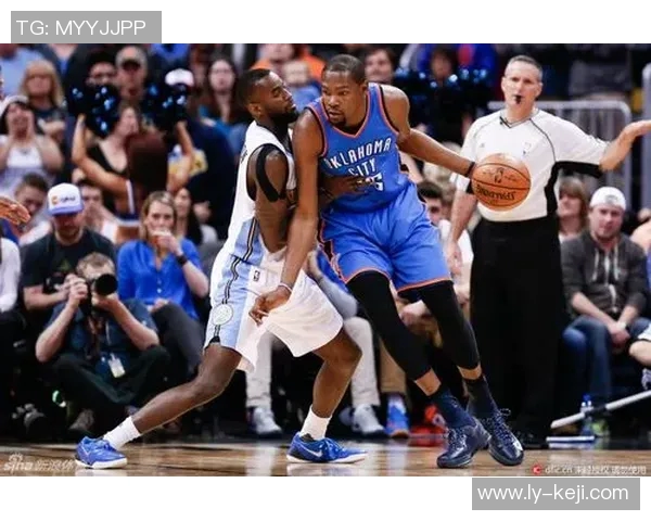 雷霆与骑士精彩对决视频录像回顾全场比赛亮点与精彩瞬间分析