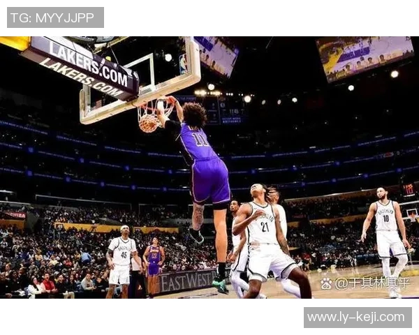 篮球明星精彩瞬间回顾与传奇时刻盘点带你领略球场风云变幻